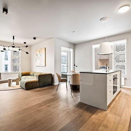Private Lux 2Br & 2Ba City Center With Free Parking Reykjavik Exterior photo