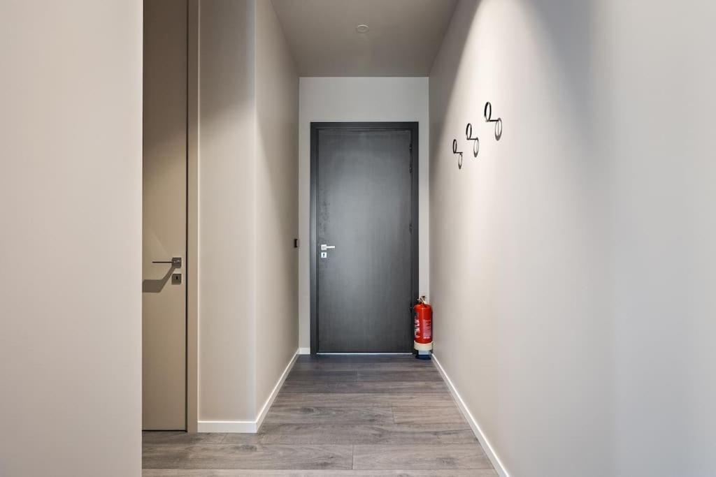 Private Lux 2Br & 2Ba City Center With Free Parking Reykjavik Exterior photo