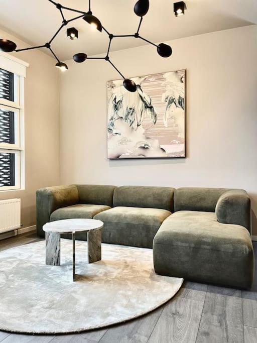 Private Lux 2Br & 2Ba City Center With Free Parking Reykjavik Exterior photo
